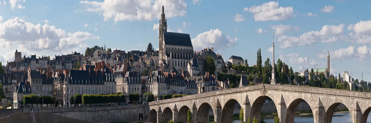 image-installateur-borne-de-recharge-blois.webp Image Installateur borne de recharge Blois