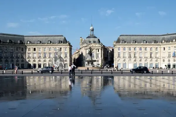 Borne Recharge Pro Installateur borne de recharge Bordeaux