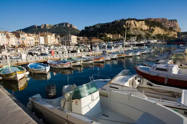 Borne Recharge Pro Installateur borne de recharge Cassis