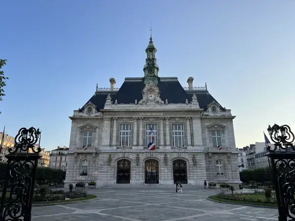 Borne Recharge Pro Installateur borne de recharge Levallois-Perret