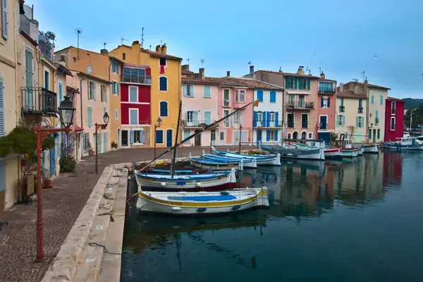 Borne Recharge Pro Installateur borne de recharge Martigues