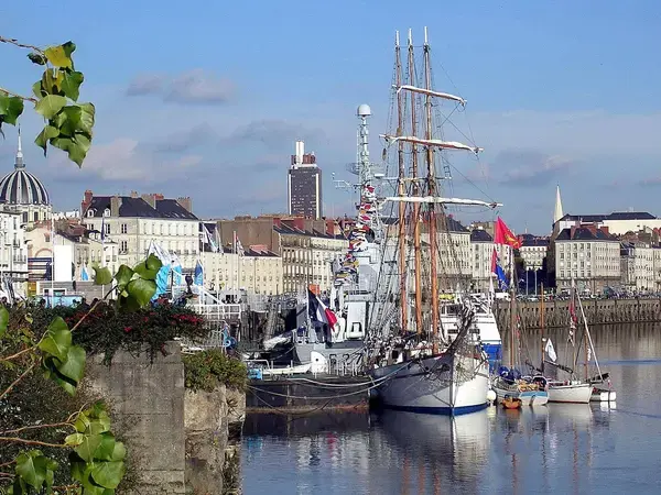 Borne Recharge Pro Installateur borne de recharge Nantes
