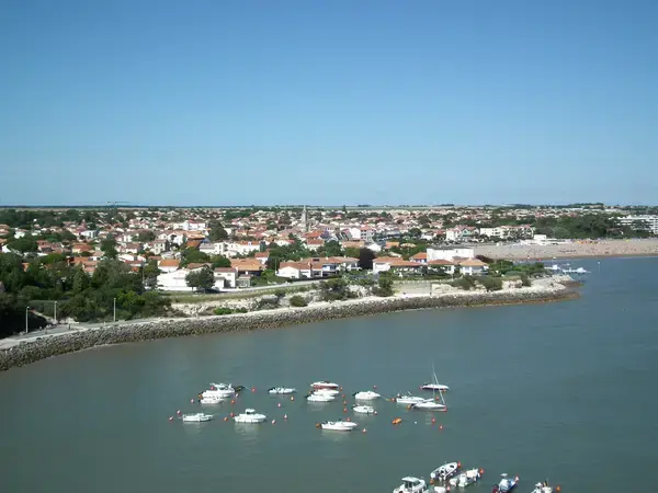 Borne Recharge Pro Installateur borne de recharge Saint-Georges-de-Didonne