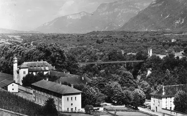 Borne Recharge Pro Installateur borne de recharge Saint-Marcellin