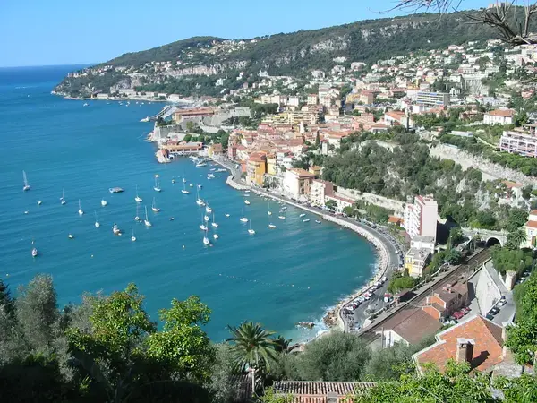 Borne Recharge Pro Installateur borne de recharge Villefranche-sur-Mer